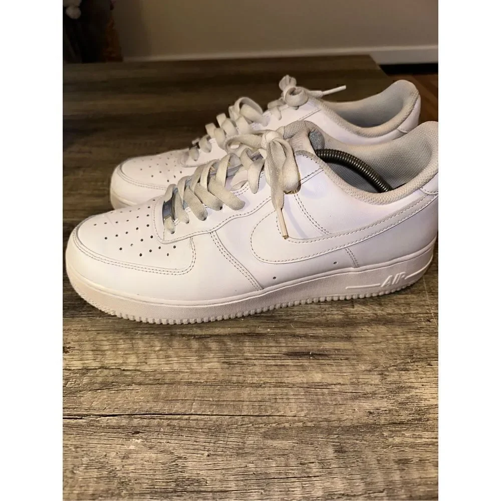 Nike Men's Air Force 1 Low Athletic Shoes Triple White Size 11